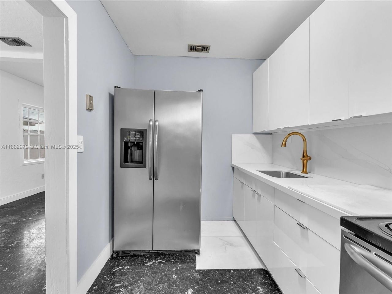 3680 NW 16th St, Miami, FL 33125 Photo