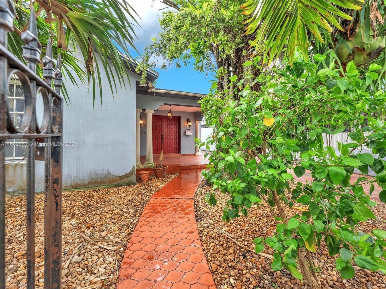 3680 NW 16th St, Miami, FL 33125 Photo