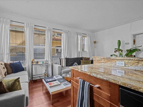 1027 Pennsylvania Ave, Unit 101, Miami Beach, FL 33139