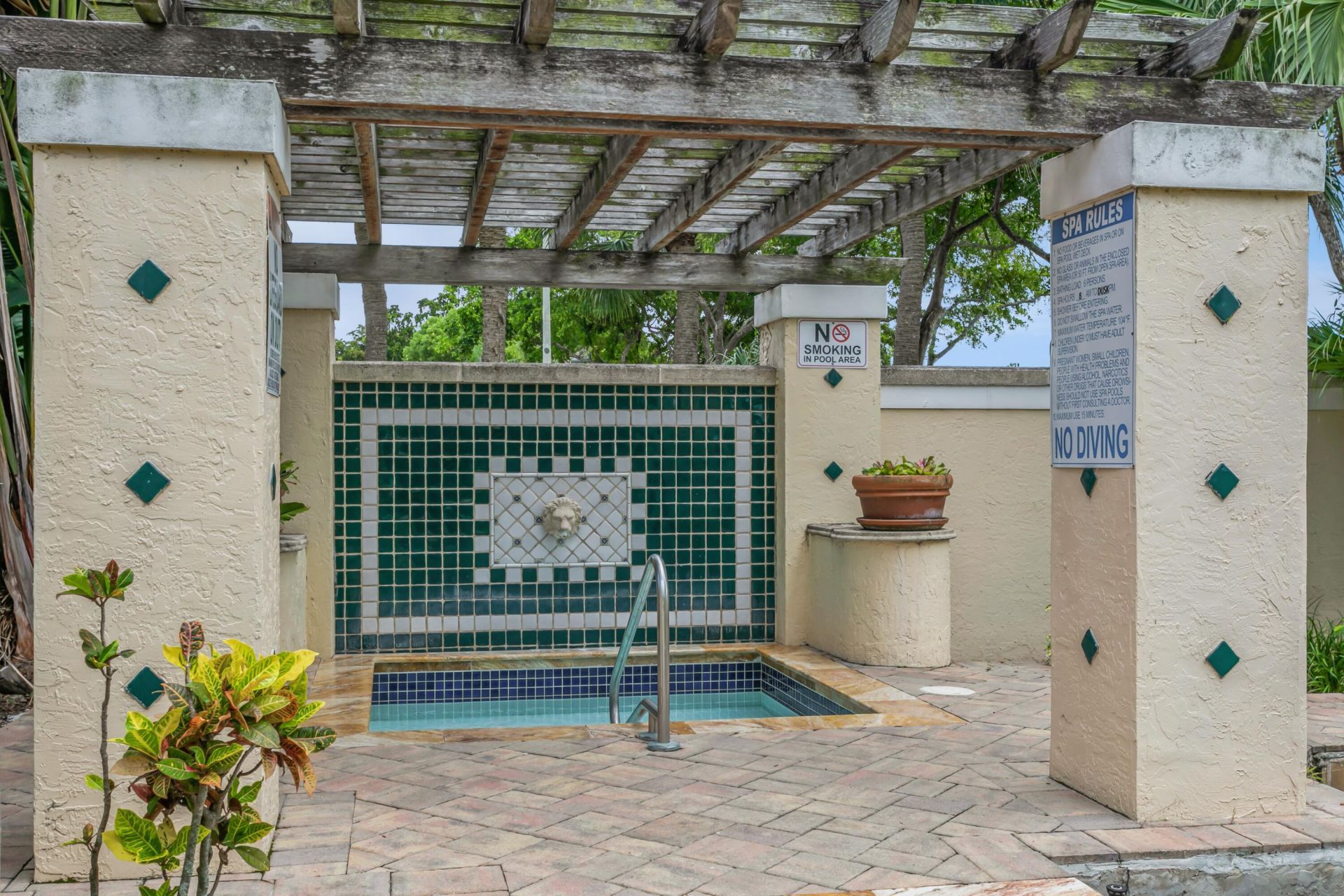 1715 Village Boulevard, Unit 201, West Palm Beach, FL 33409 Photo