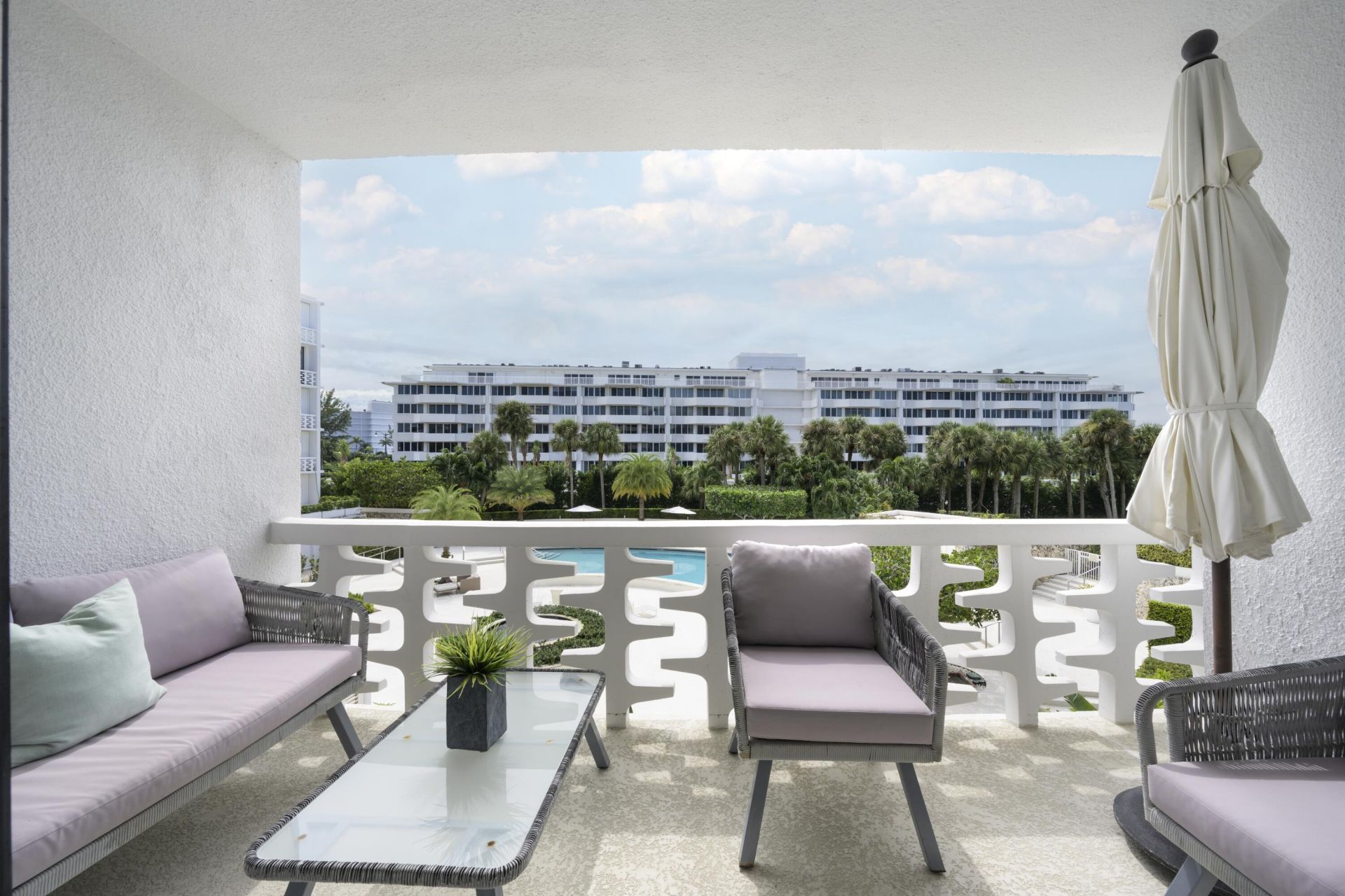 2760 S Ocean Boulevard, Unit 213, Palm Beach, FL 33480 Photo