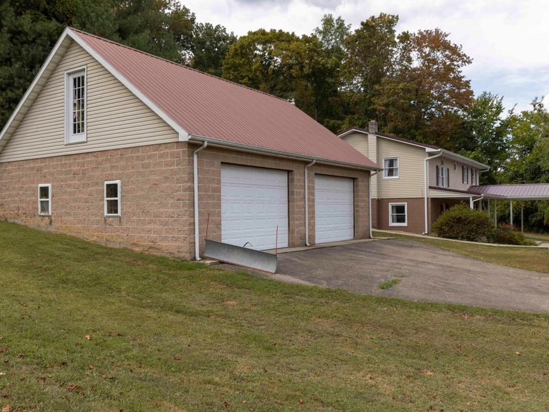 14585 State Route 104, Lucasville, OH 45648 Photo 3