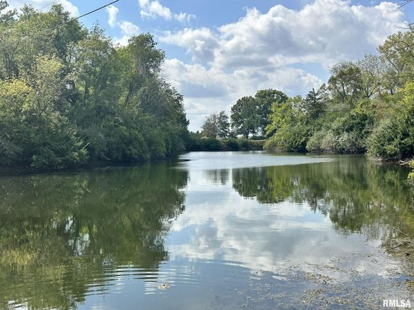 15784 N CHEYENNE Drive, Cuba, IL 61427