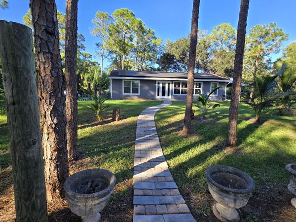 13835 41st Lane N, West Palm Beach, FL 33411