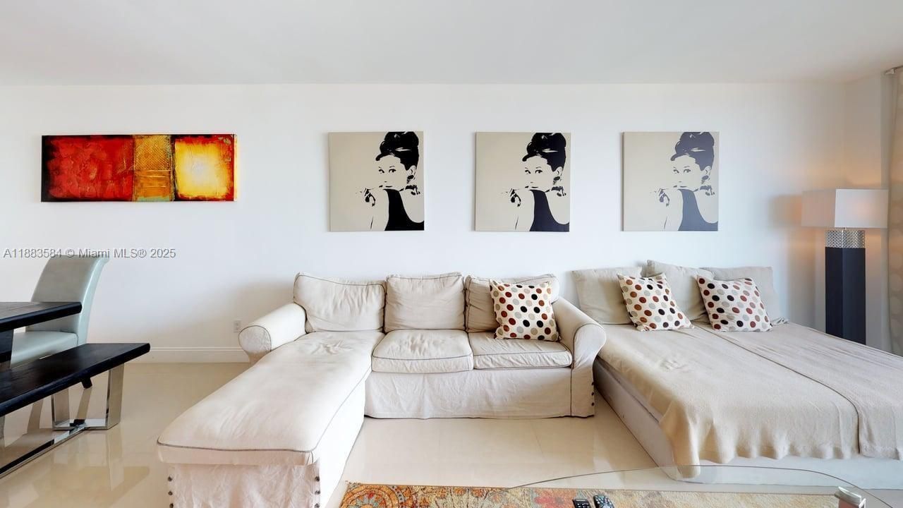 19370 Collins Ave, Unit 620, Sunny Isles Beach, FL 33160 Photo