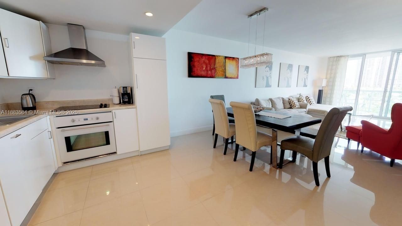 19370 Collins Ave, Unit 620, Sunny Isles Beach, FL 33160 Photo