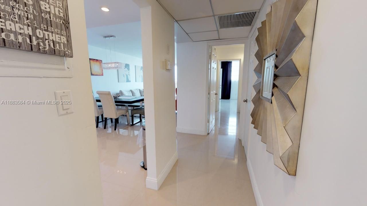 19370 Collins Ave, Unit 620, Sunny Isles Beach, FL 33160 Photo
