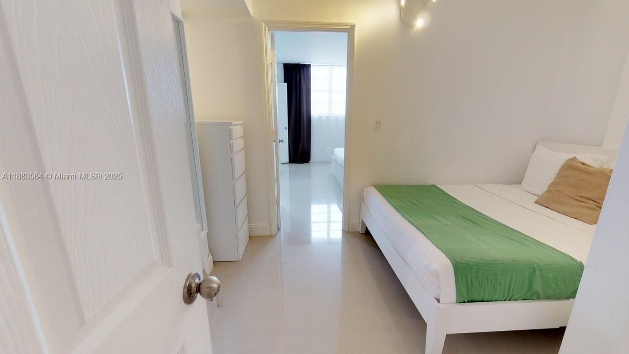 19370 Collins Ave, Unit 620, Sunny Isles Beach, FL 33160 Photo