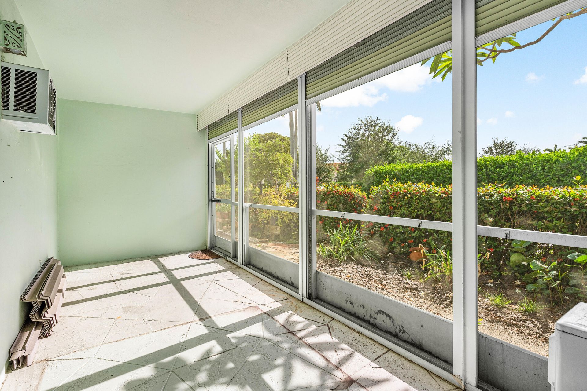 40 SE 13th Street, Unit A3, Boca Raton, FL 33432 Photo