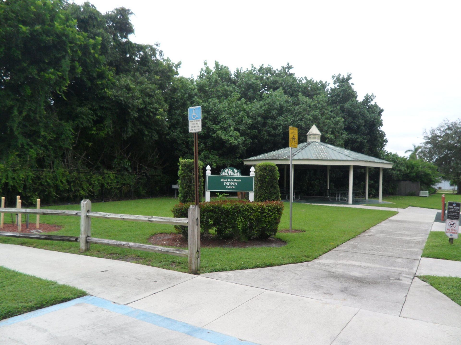 10672 Aquarius Lane, Royal Palm Beach, FL 33411 Photo