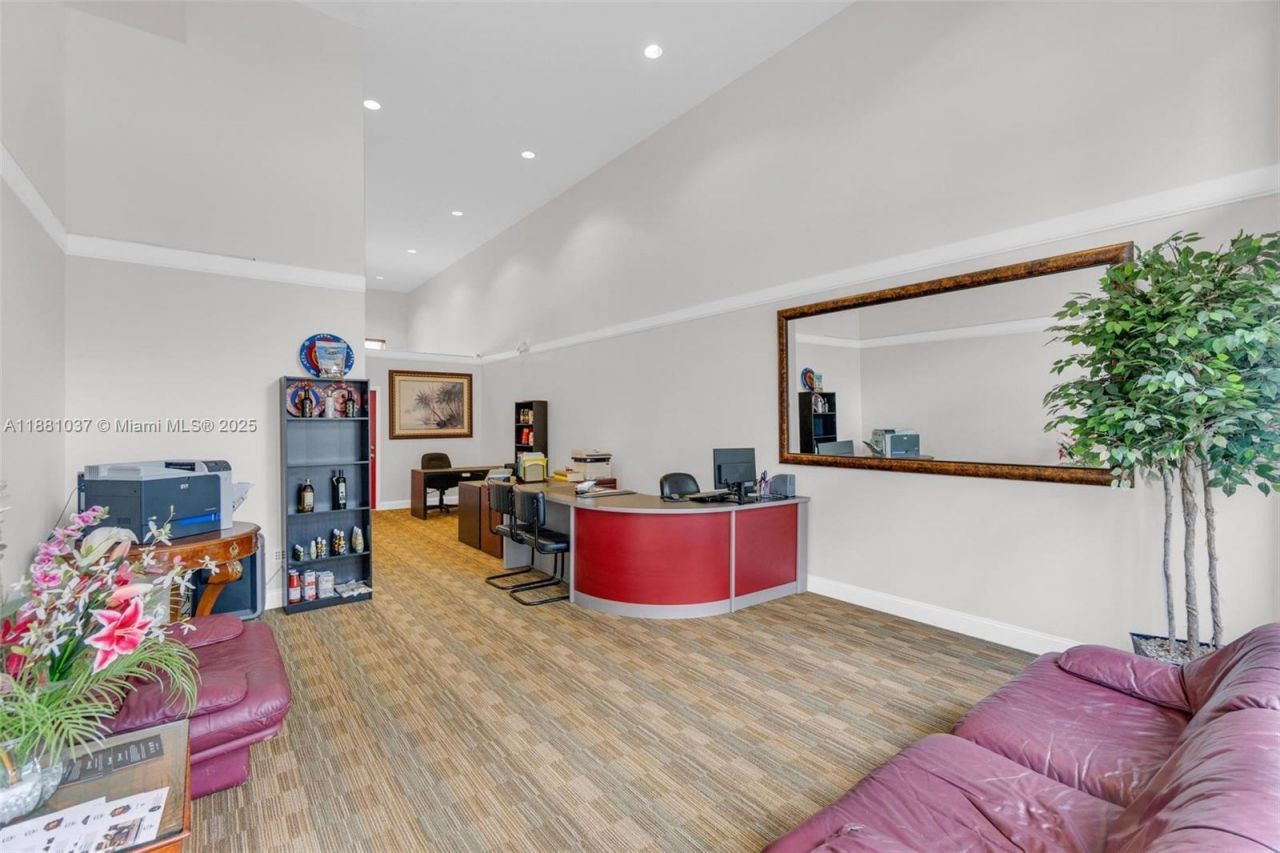 5200 S University Dr, Unit 103A, Davie, FL 33328 Photo