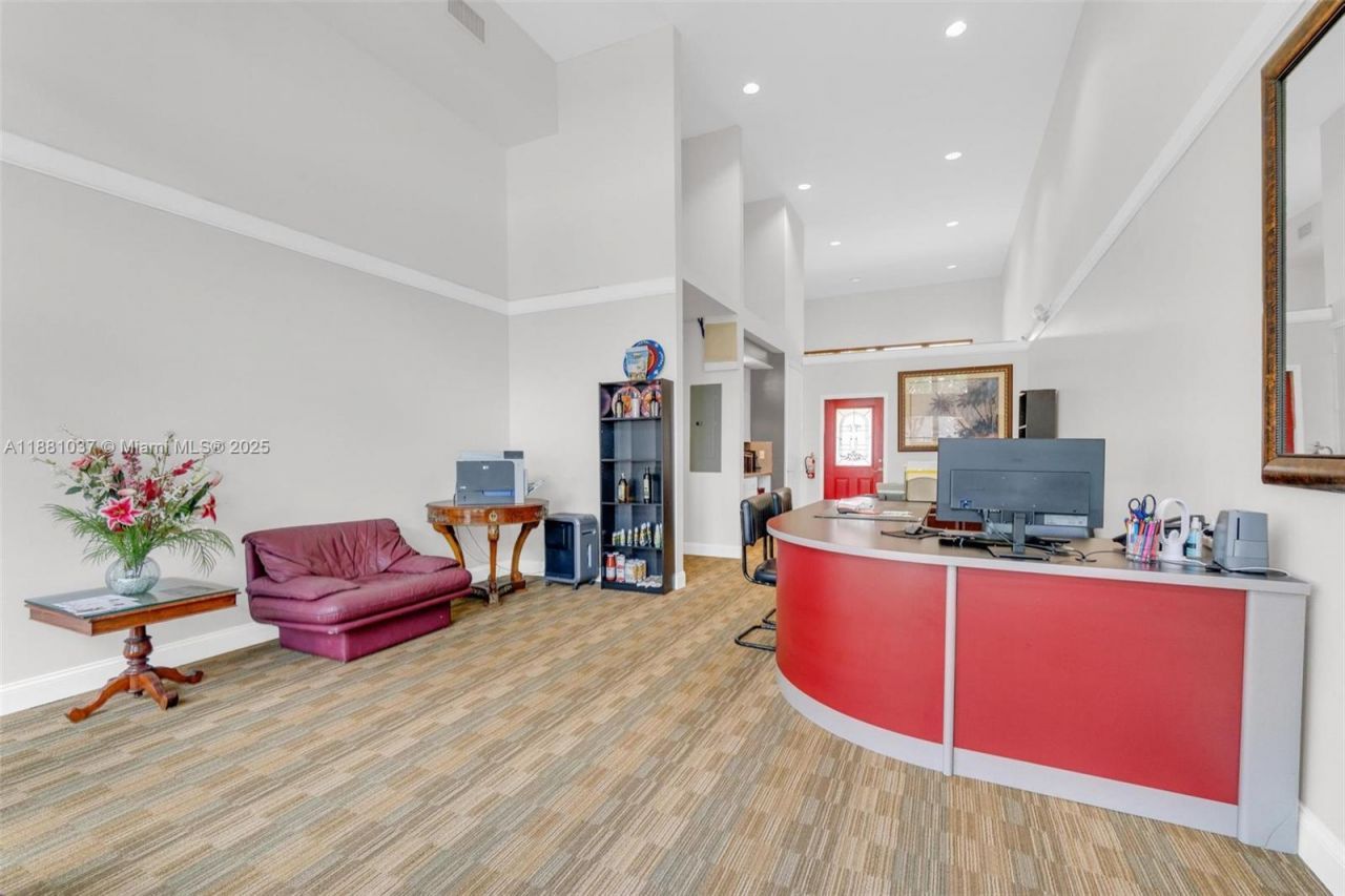 5200 S University Dr, Unit 103A, Davie, FL 33328 Photo