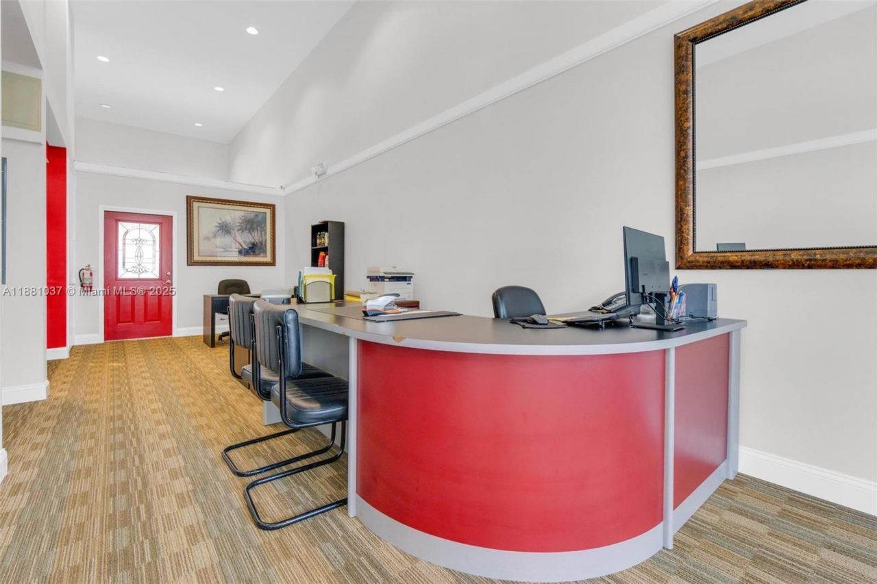 5200 S University Dr, Unit 103A, Davie, FL 33328 Photo