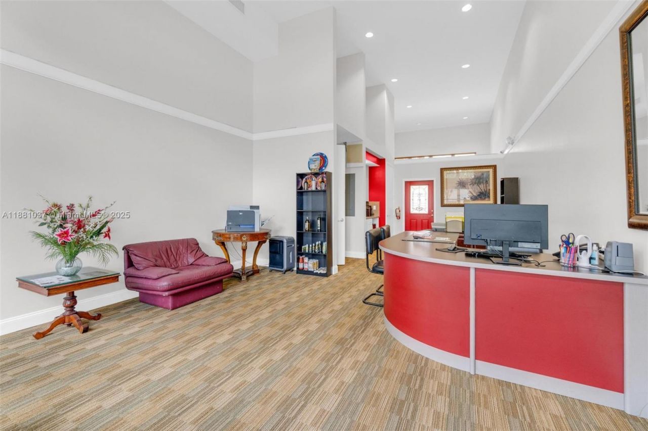 5200 S University Dr, Unit 103A, Davie, FL 33328 Photo