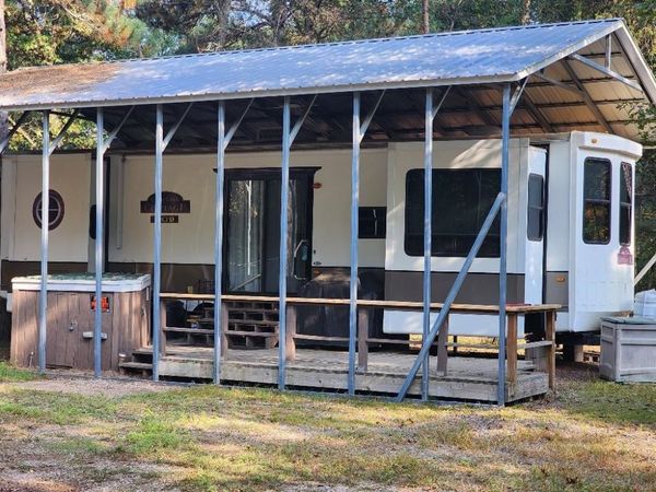 996 Blackhawk Court, Hancock, WI 54943