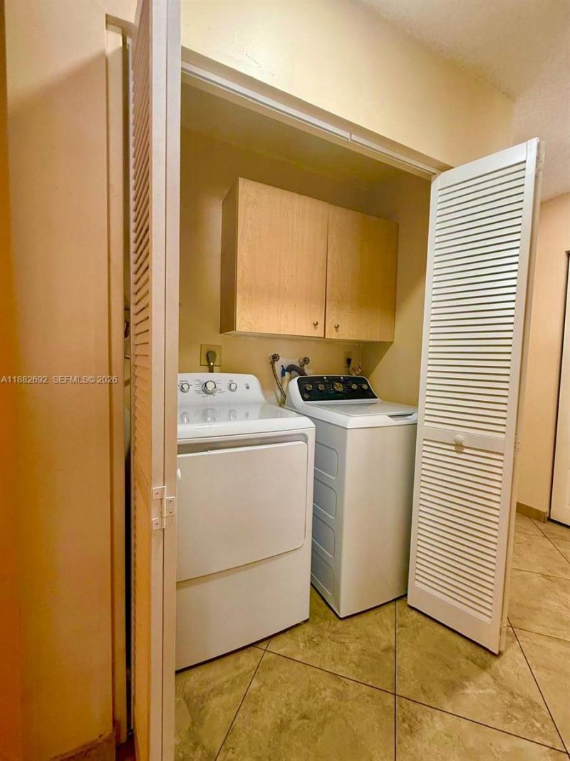 1321 N Seagrape Circle, Weston, FL 33326 Photo