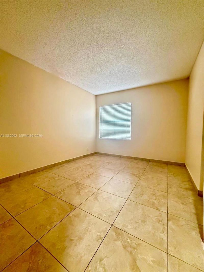 1321 N Seagrape Circle, Weston, FL 33326 Photo