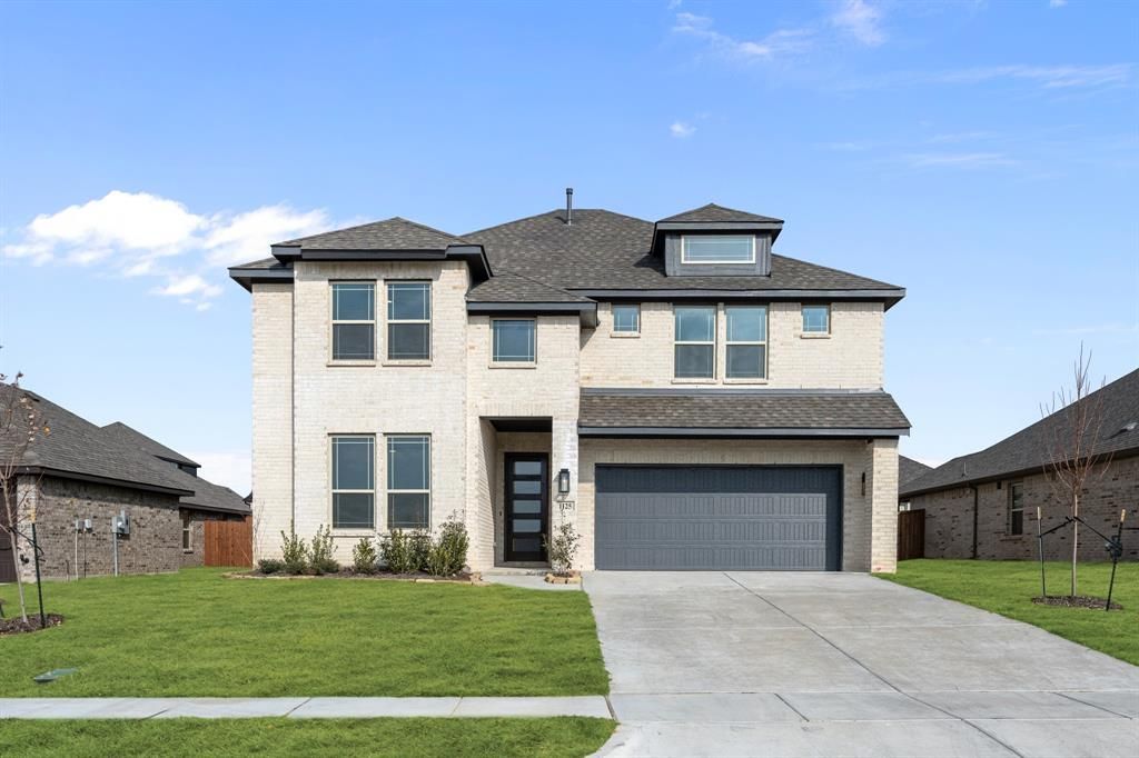 1125 Chandler Drive, Crowley, TX 76036 Main Photo