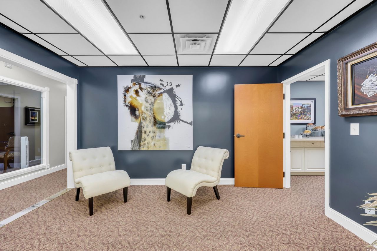 100 Sutter Dr. Photo 14