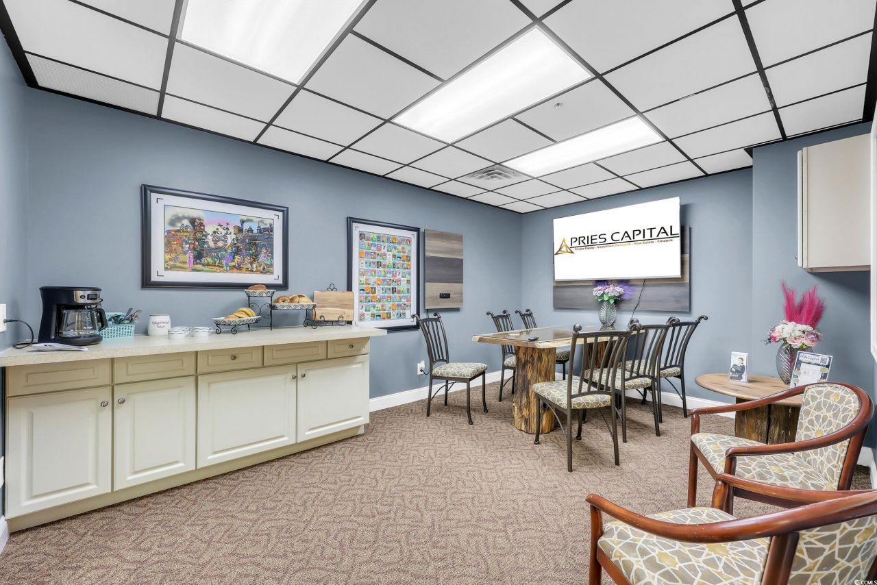 100 Sutter Dr. Photo 15