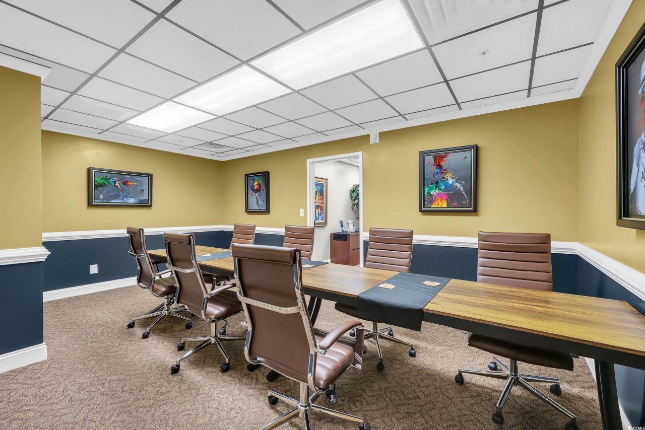 100 Sutter Dr. Photo 6