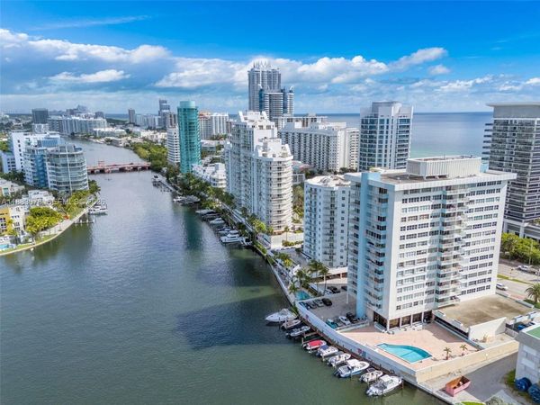 5838 Collins Ave, Unit 6H, Miami Beach, FL 33140