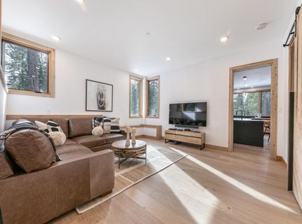 225 Smiley Court, Olympic Valley, CA 96146 Photo