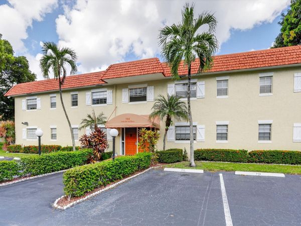 5640 SW 3rd Place, Unit 208, Margate, FL 33068