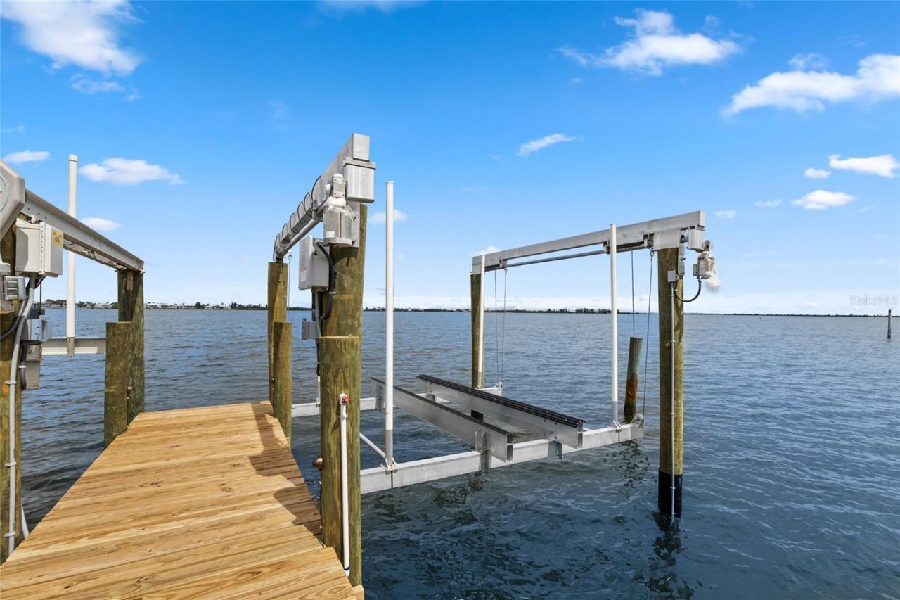 8772 Little Gasparilla Island, Placida, FL 33946 Photo