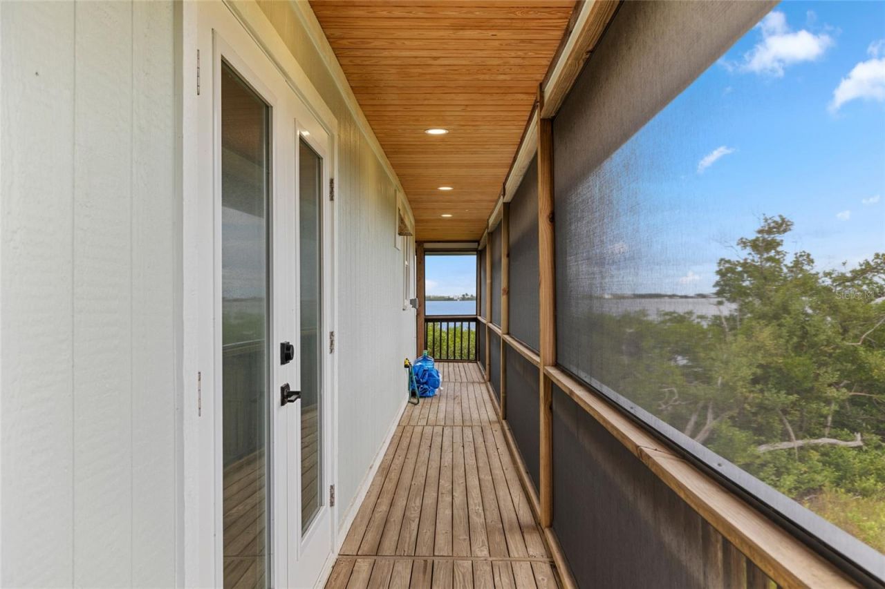 8772 Little Gasparilla Island, Placida, FL 33946 Photo