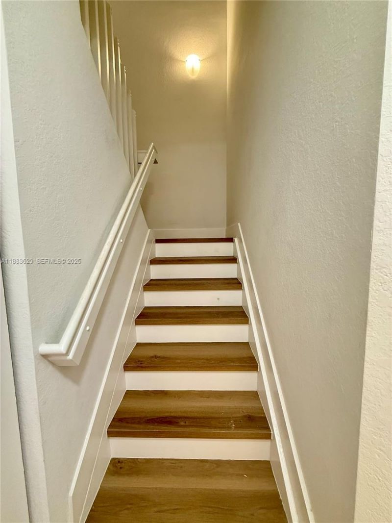 8760 NW 97th Ave, Unit 211, Doral, FL 33178 Photo