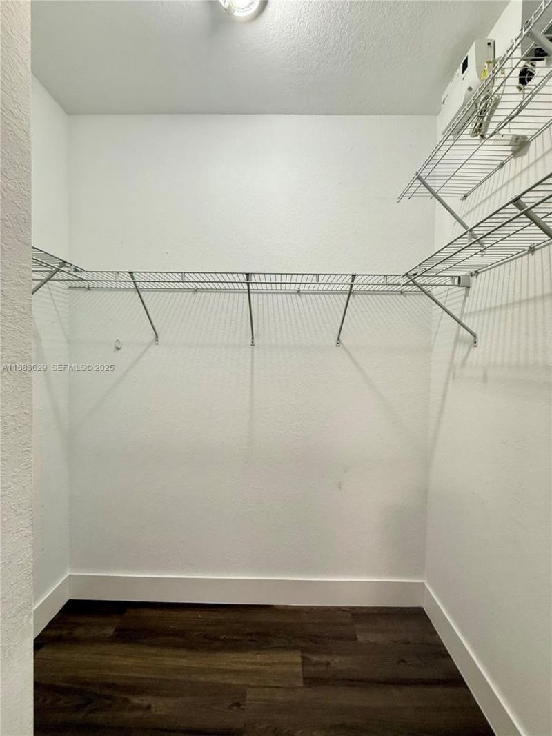 8760 NW 97th Ave, Unit 211, Doral, FL 33178 Photo