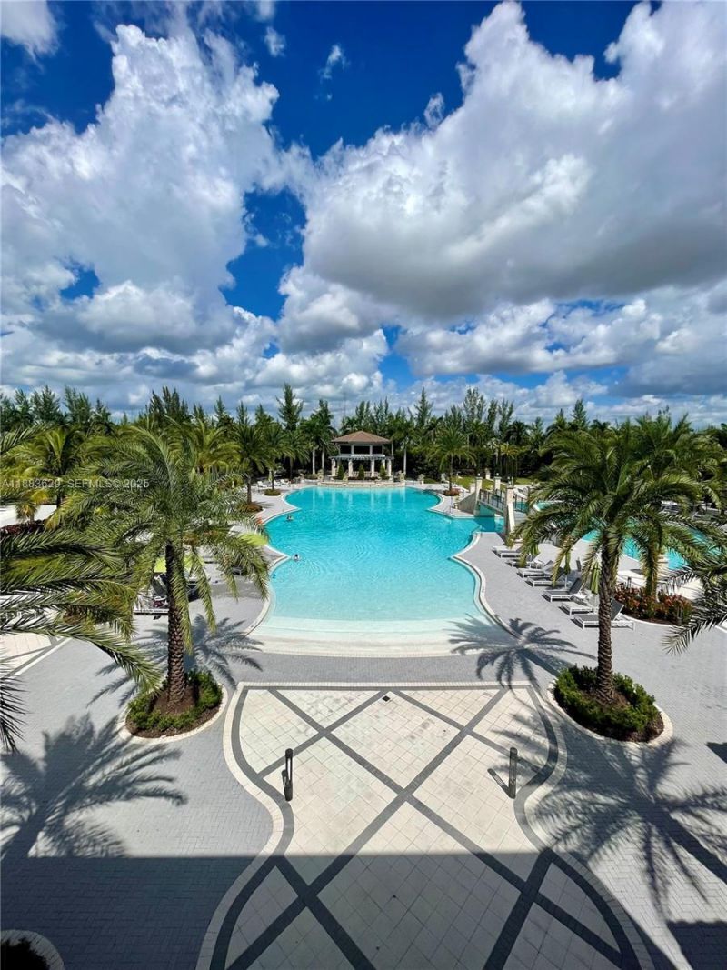 8760 NW 97th Ave, Unit 211, Doral, FL 33178 Photo