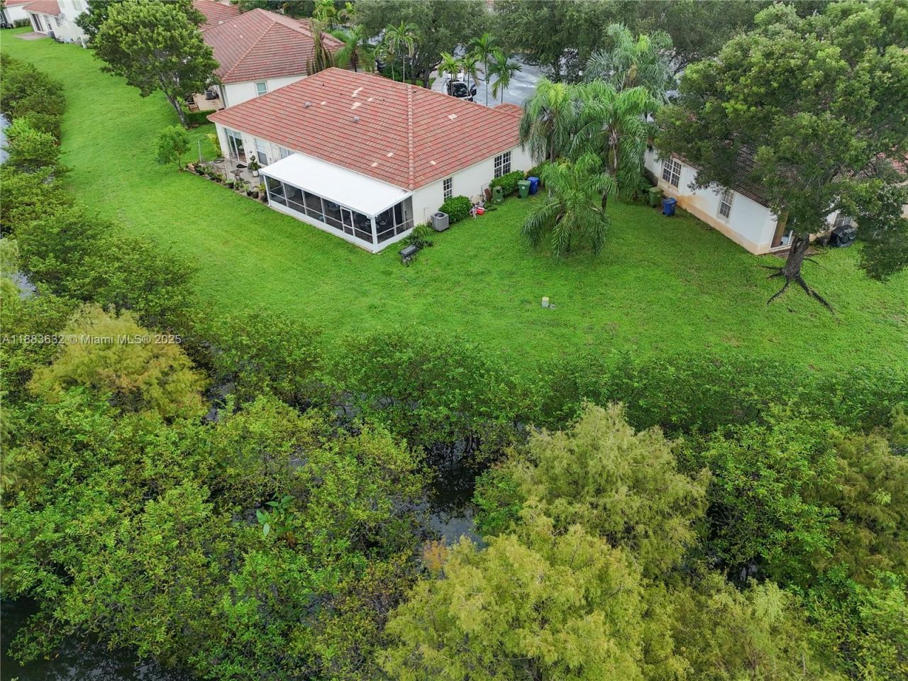 1706 NW 78th Way, Pembroke Pines, FL 33024 Photo