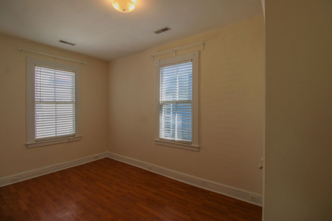 3 Woolfe Street Photo 7