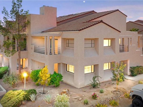 3819 Desert Marina Drive, Unit 205, Laughlin, NV 89029