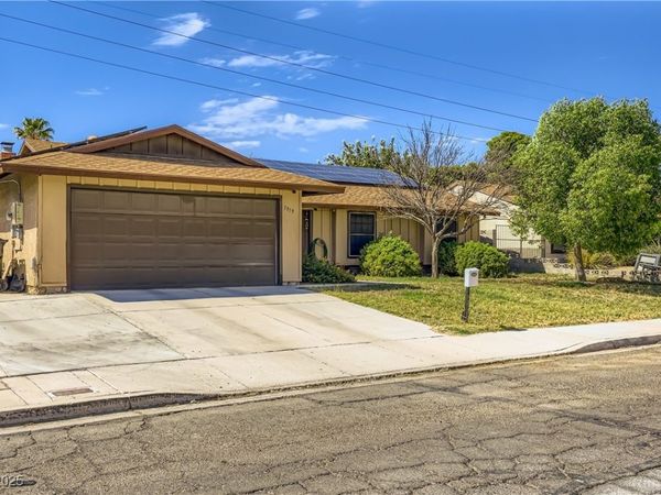 1919 Niblick Circle, Las Vegas, NV 89142