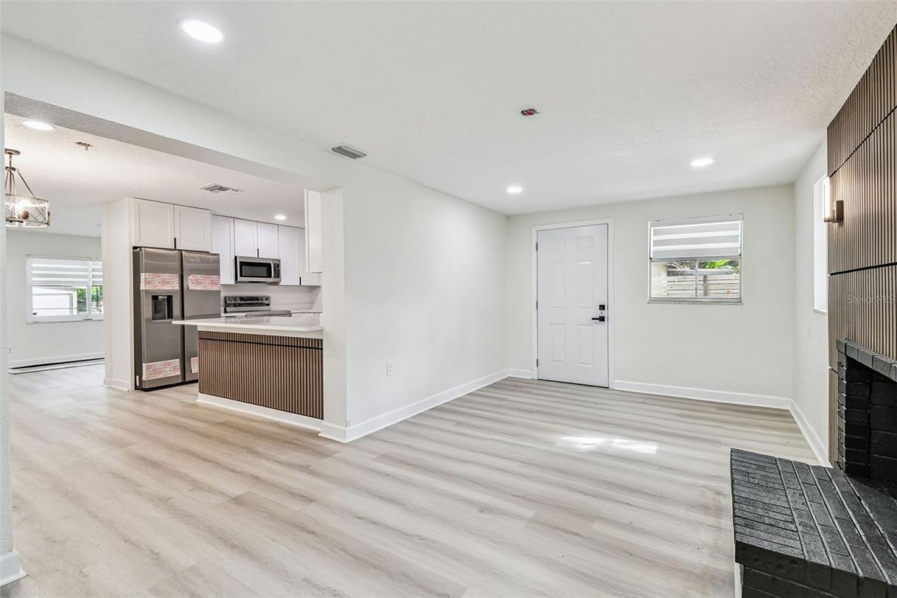 14810 N 30th Street, Lutz, FL 33559 Photo