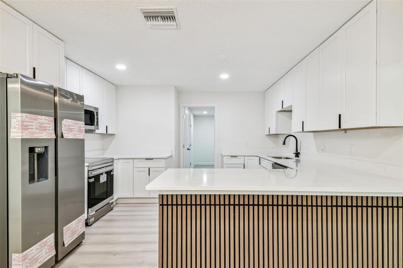 14810 N 30th Street, Lutz, FL 33559 Photo