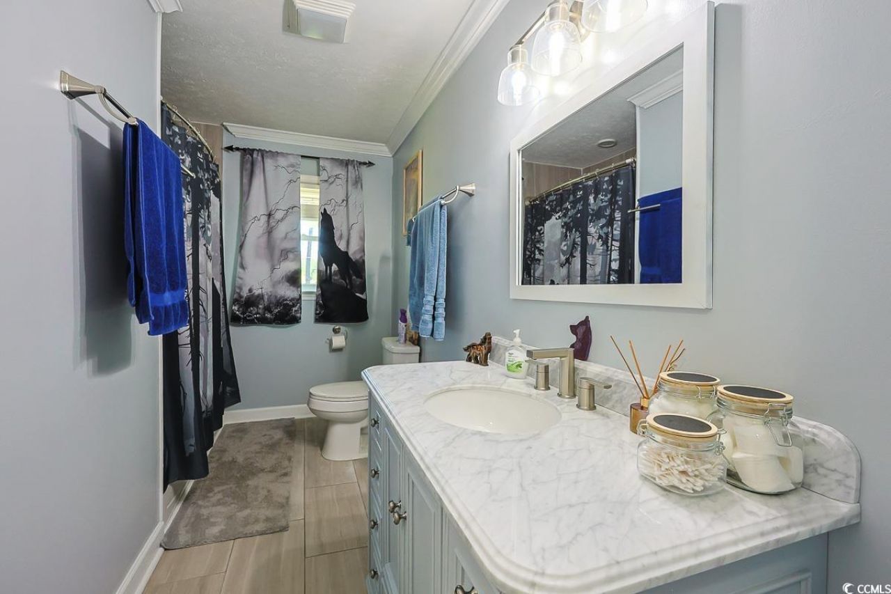 1704 Sherwood Dr. Photo 20