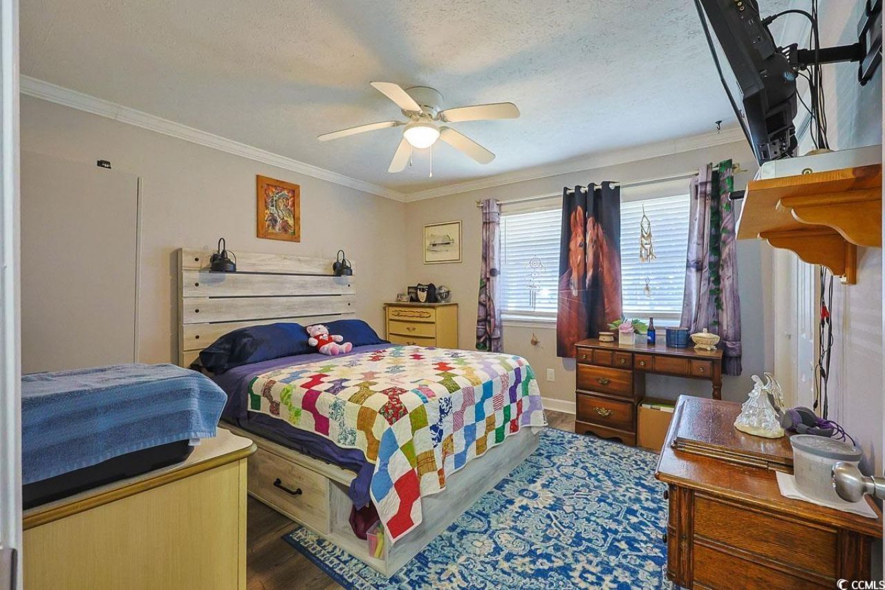 1704 Sherwood Dr. Photo 21