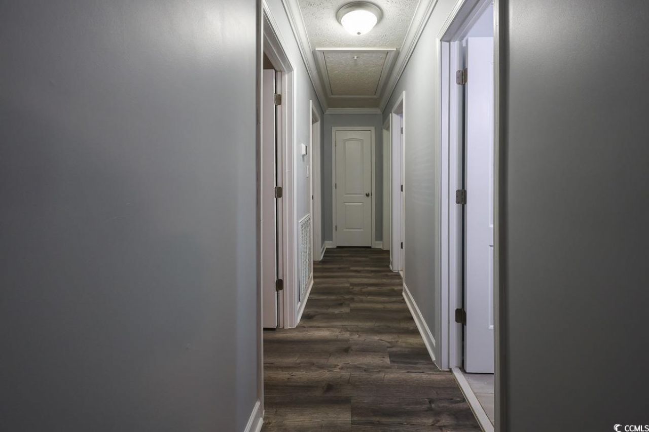 1704 Sherwood Dr. Photo 24