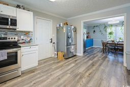 1704 Sherwood Dr. photo 4