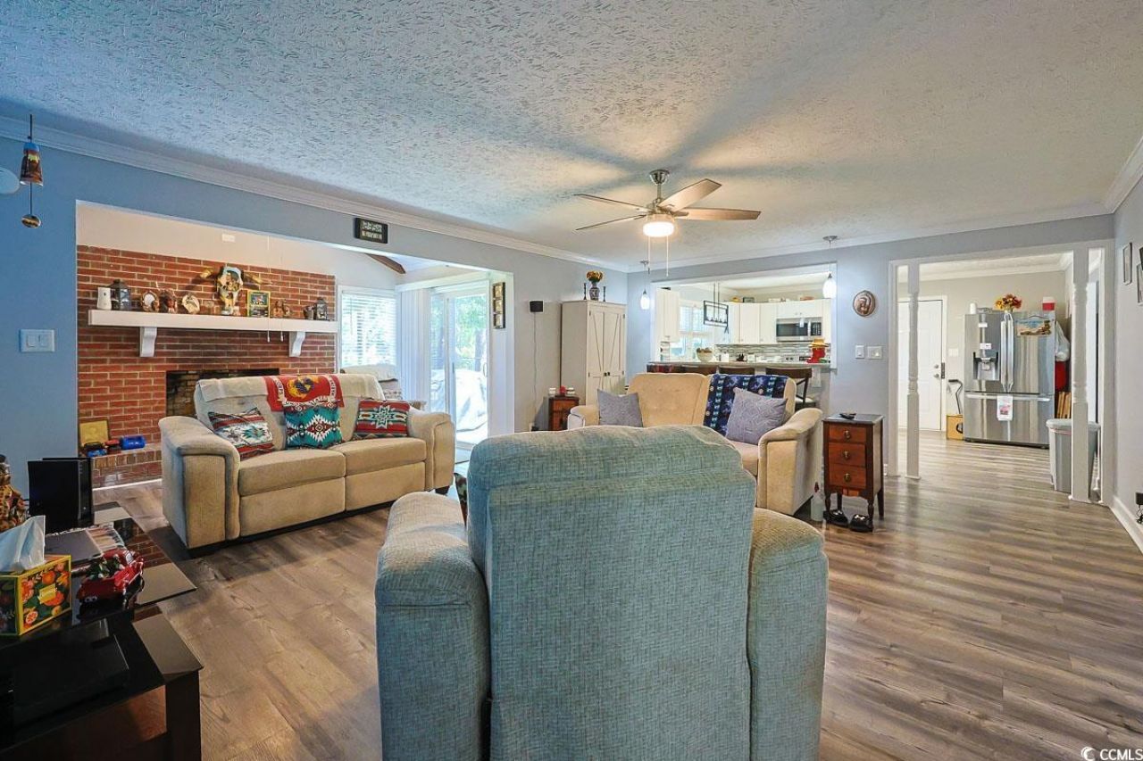 1704 Sherwood Dr. Photo 6