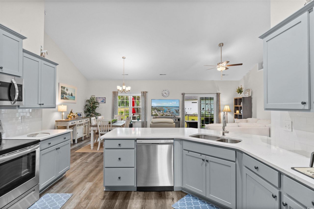 188 N Levee Dr. Photo 10