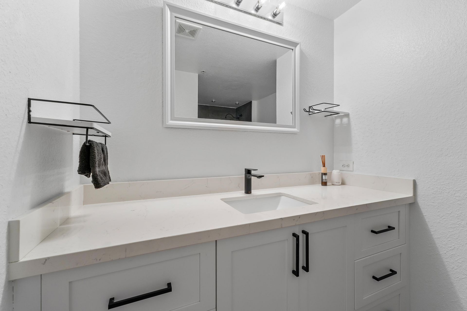 2807 Veronia Drive, Unit 107, Palm Beach Gardens, FL 33410 Photo