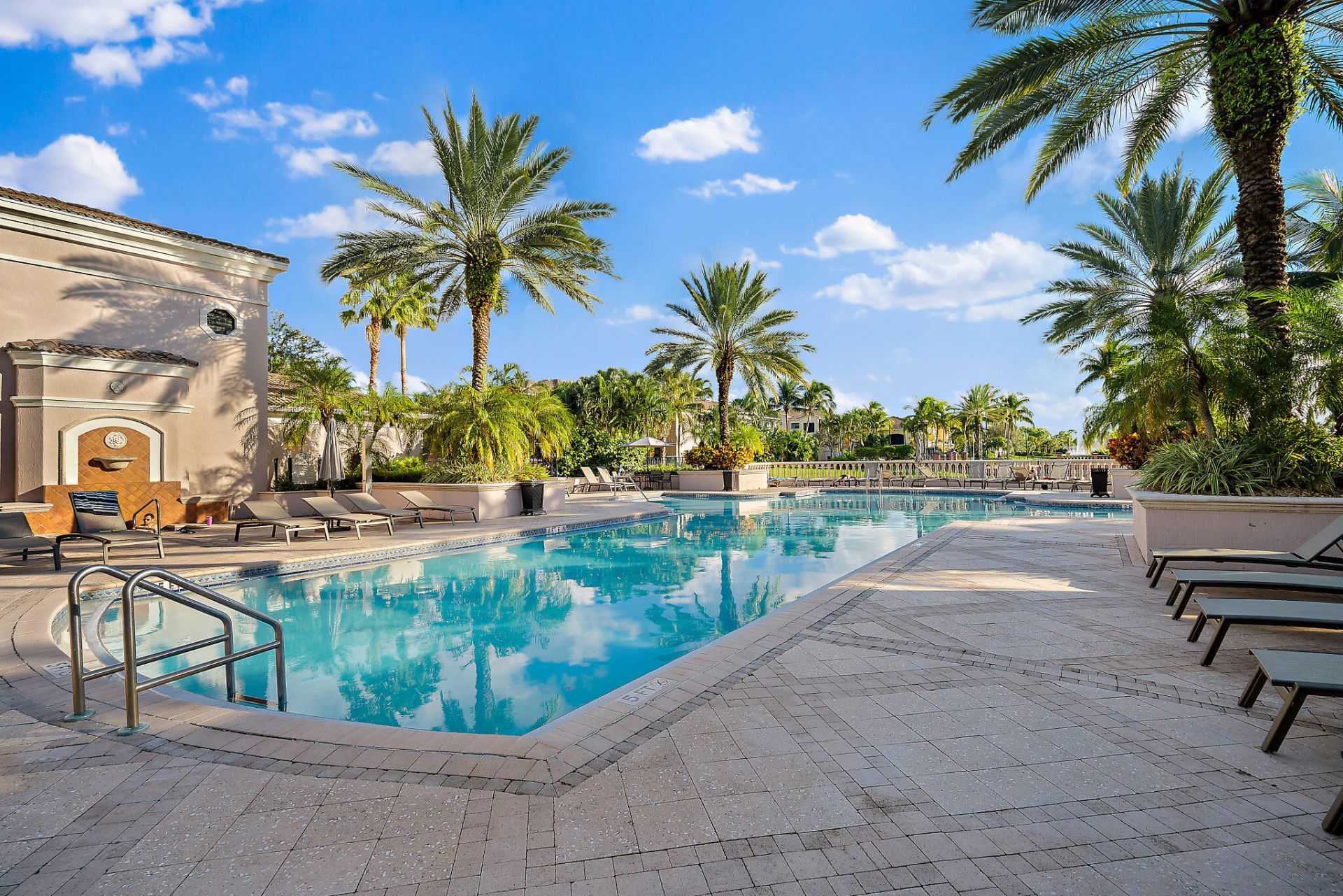 2807 Veronia Drive, Unit 107, Palm Beach Gardens, FL 33410 Photo