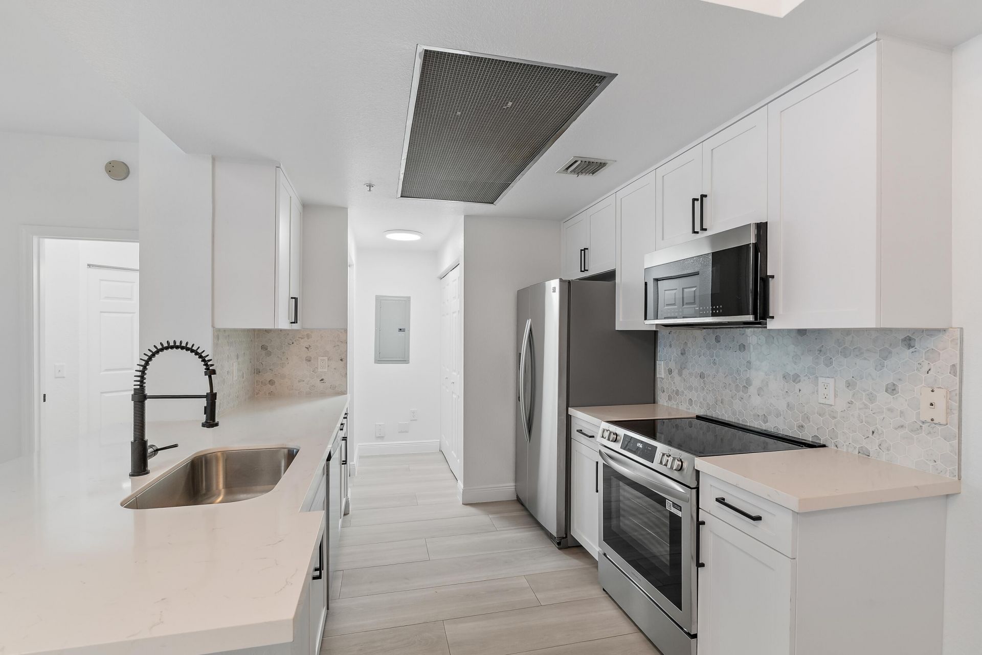 2807 Veronia Drive, Unit 107, Palm Beach Gardens, FL 33410 Photo