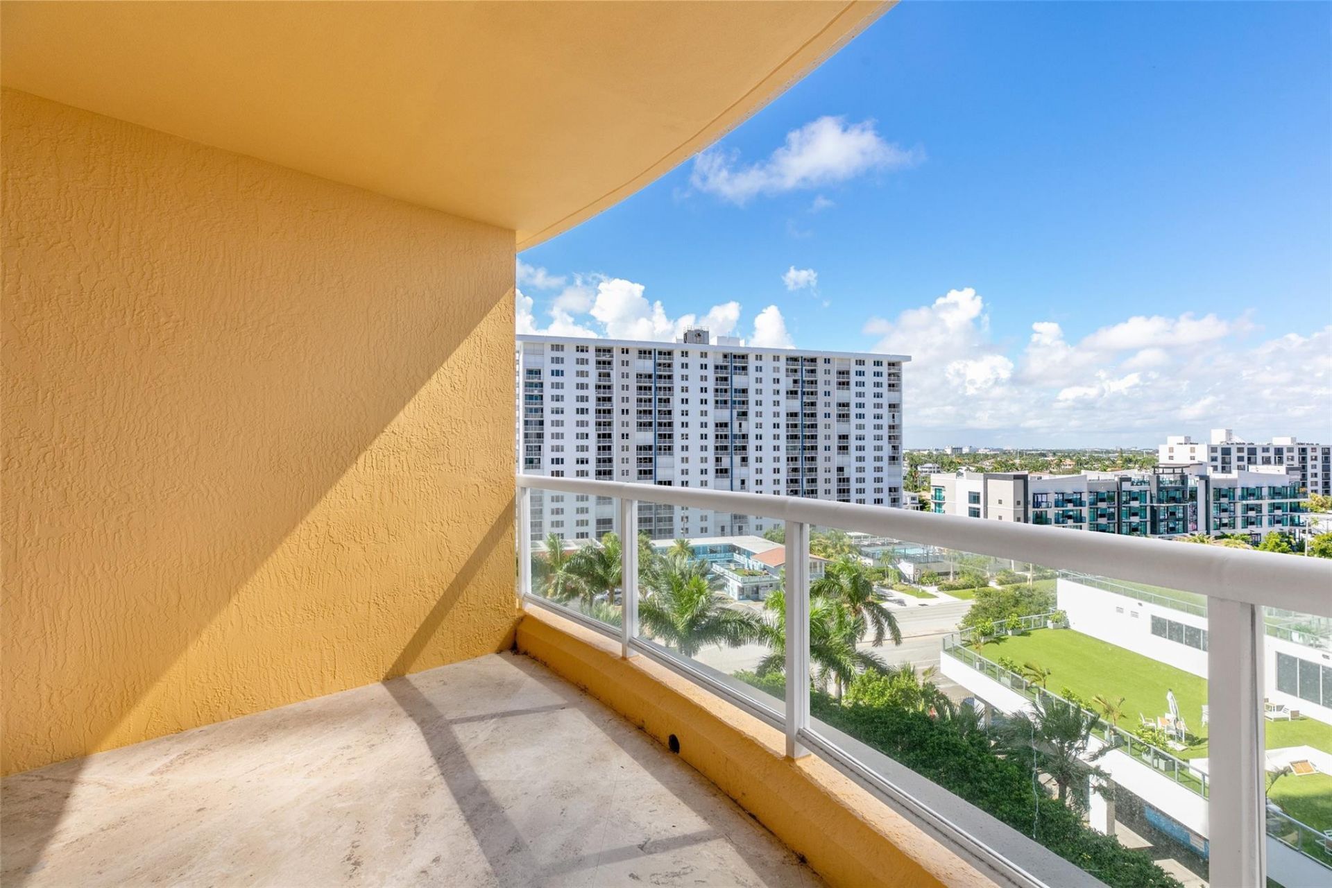 2110 N Ocean Boulevard, Unit 9A, Fort Lauderdale, FL 33305 Photo