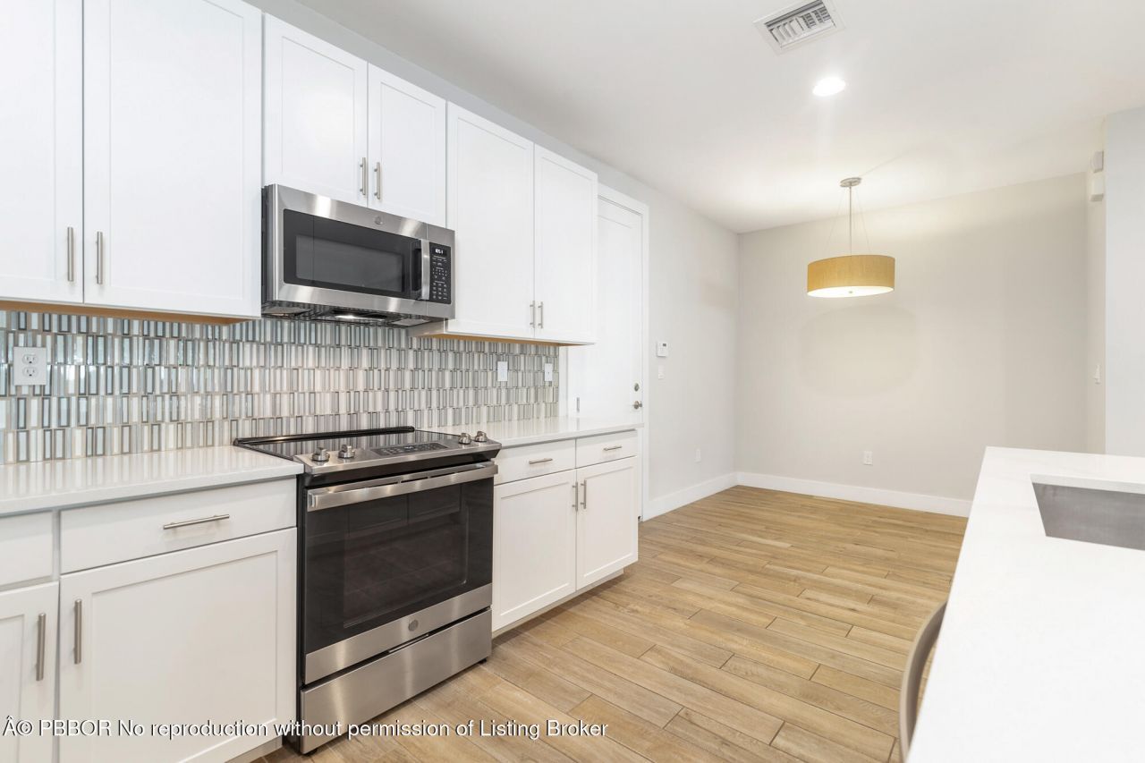 3764 Lambert Avenue, Unit 3764, West Palm Beach, FL 33405 Photo